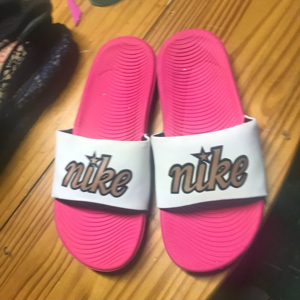 kids Nike slides - new